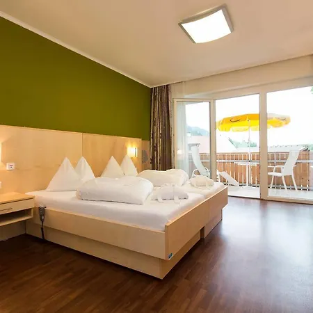 Hotel Optimamed Gesundheitsressort 4*
